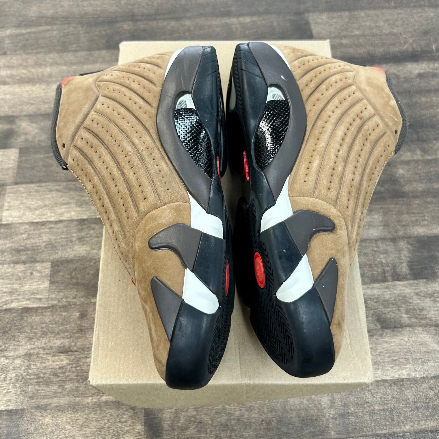 Winterized Archaeo Brown Jordan 14 (USED, No Box)