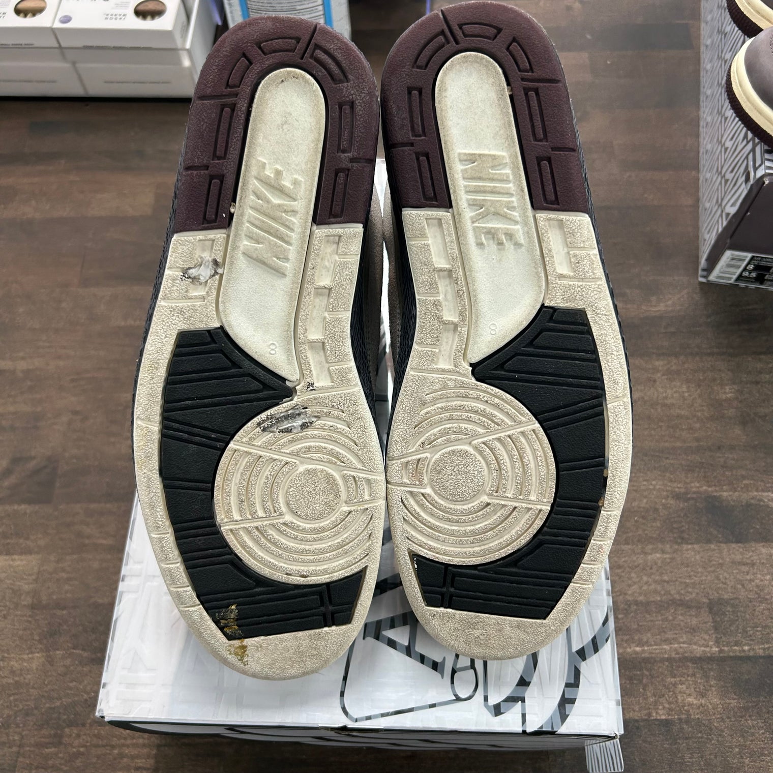 A Ma Maniere Jordan 2 Retro (Used)