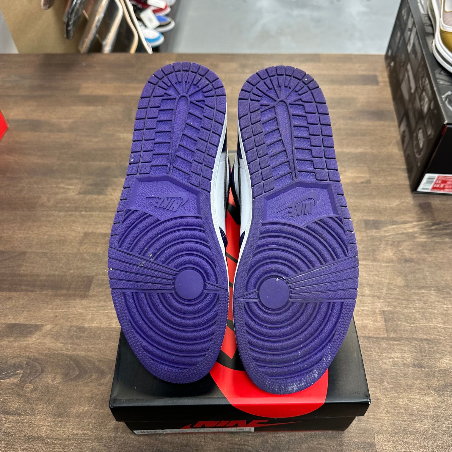 Court Purple White Jordan 1 High (Lightly Worn)