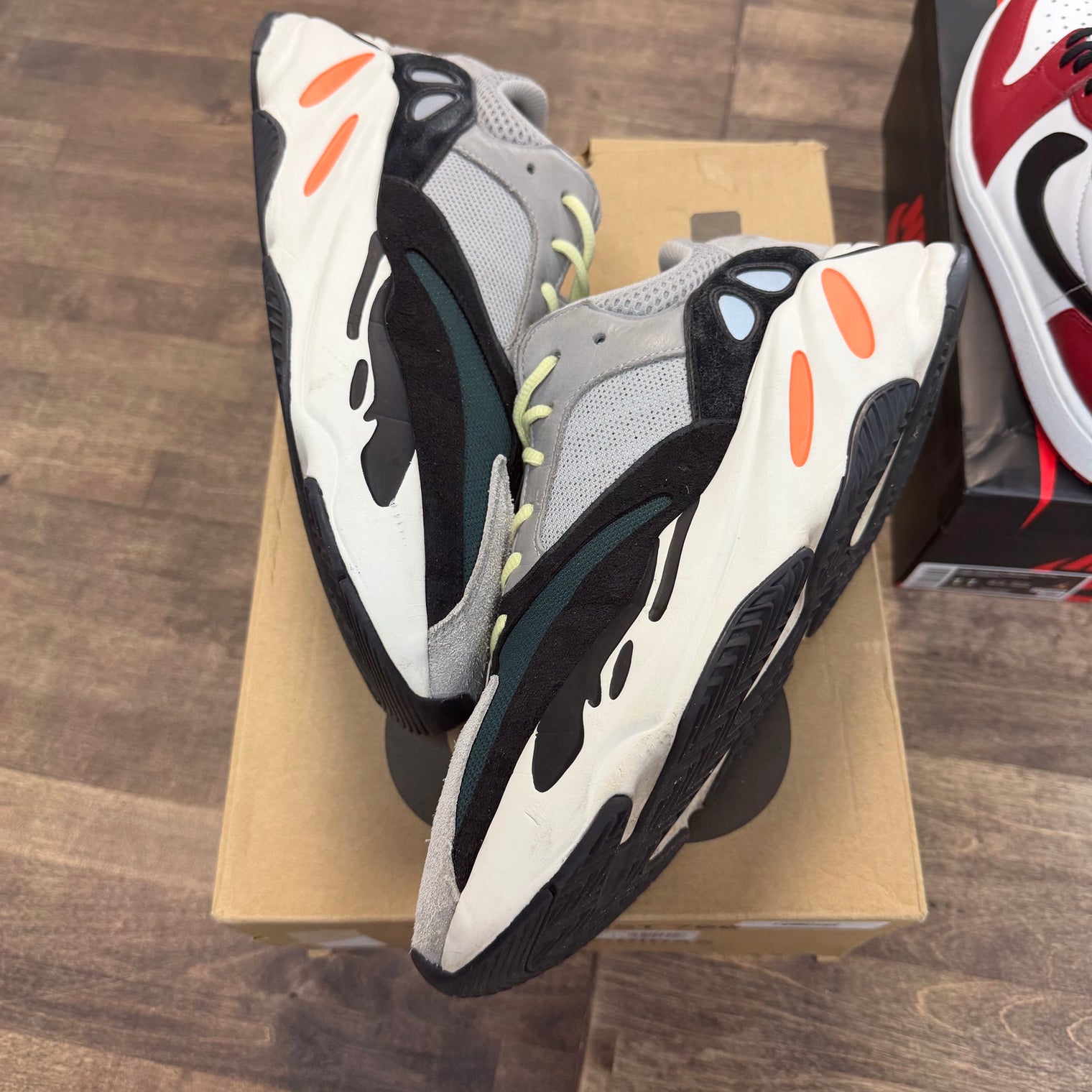 adidas Yeezy Boost 700 Wave Runner (US 12) (USED)