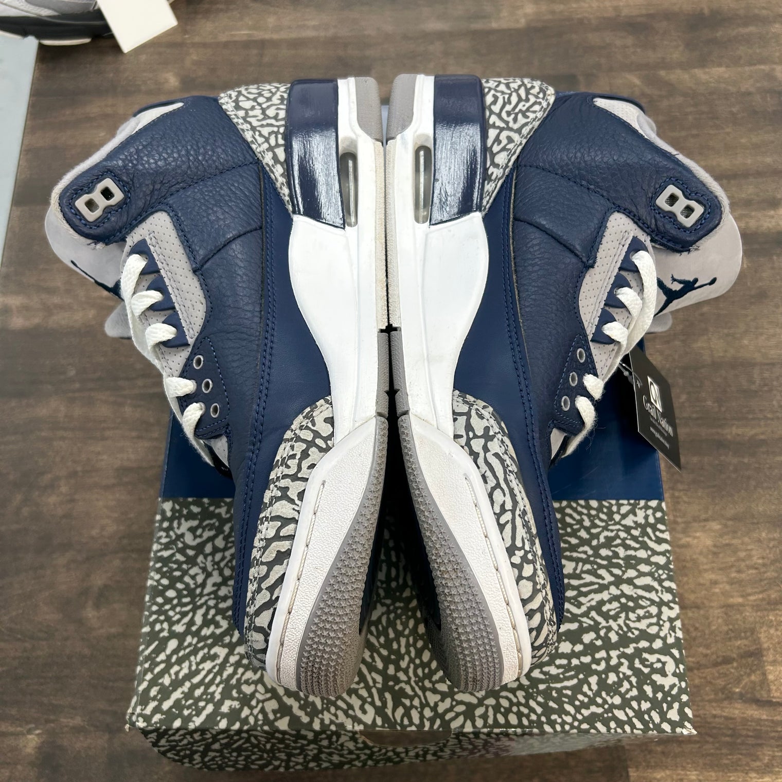 Georgetown Jordan 3 Retro (USED)