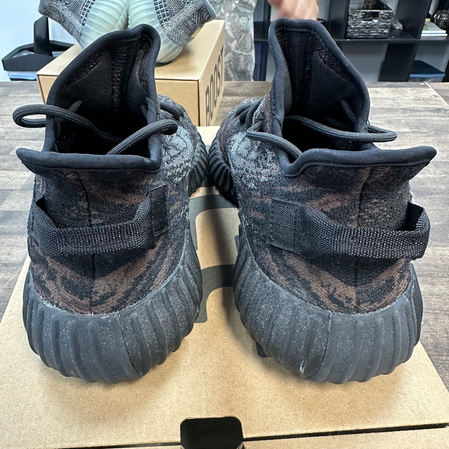 MX Rock Yeezy Boost 350 V2 (Used)