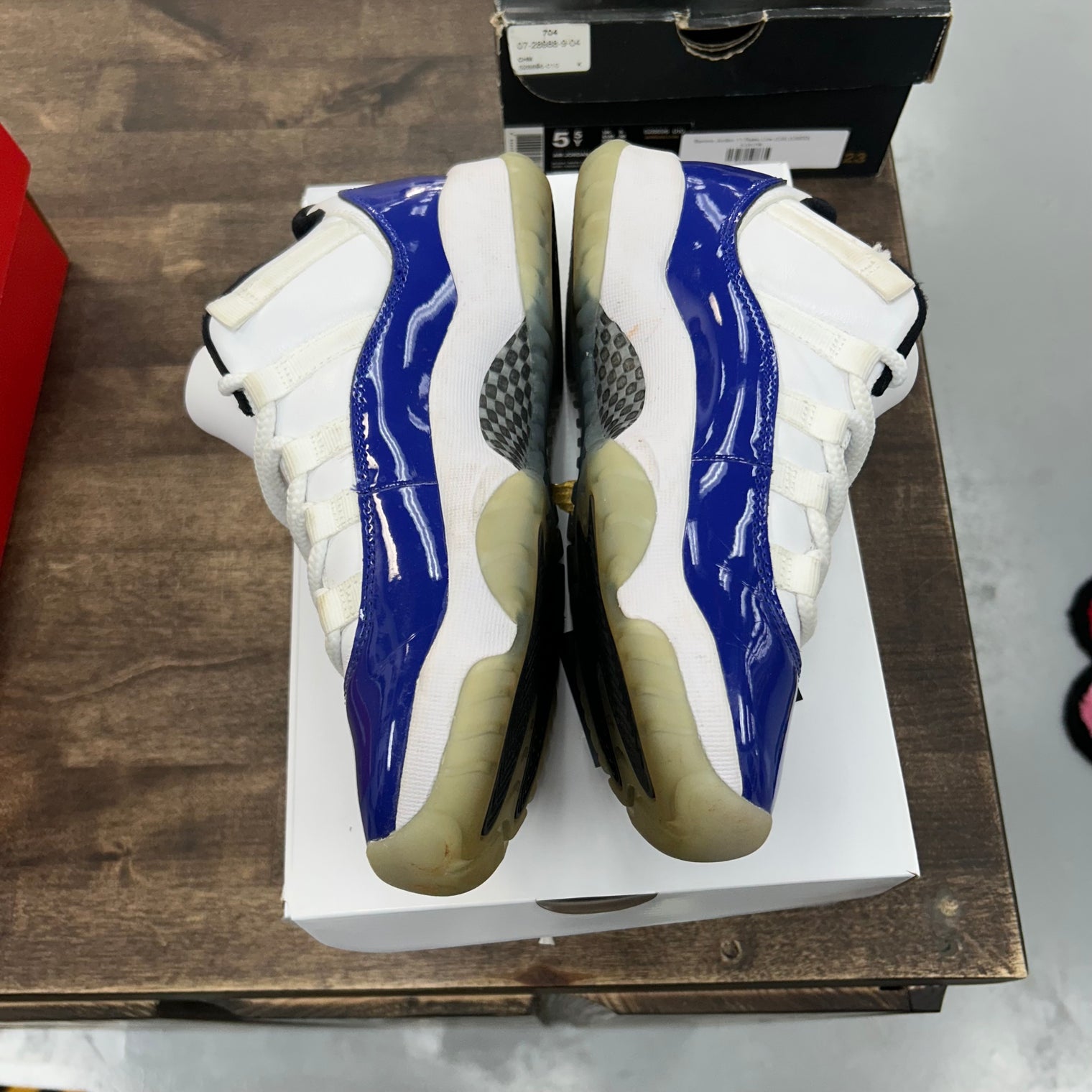 White Concord Jordan 11 Retro Low (Women's) (USED)