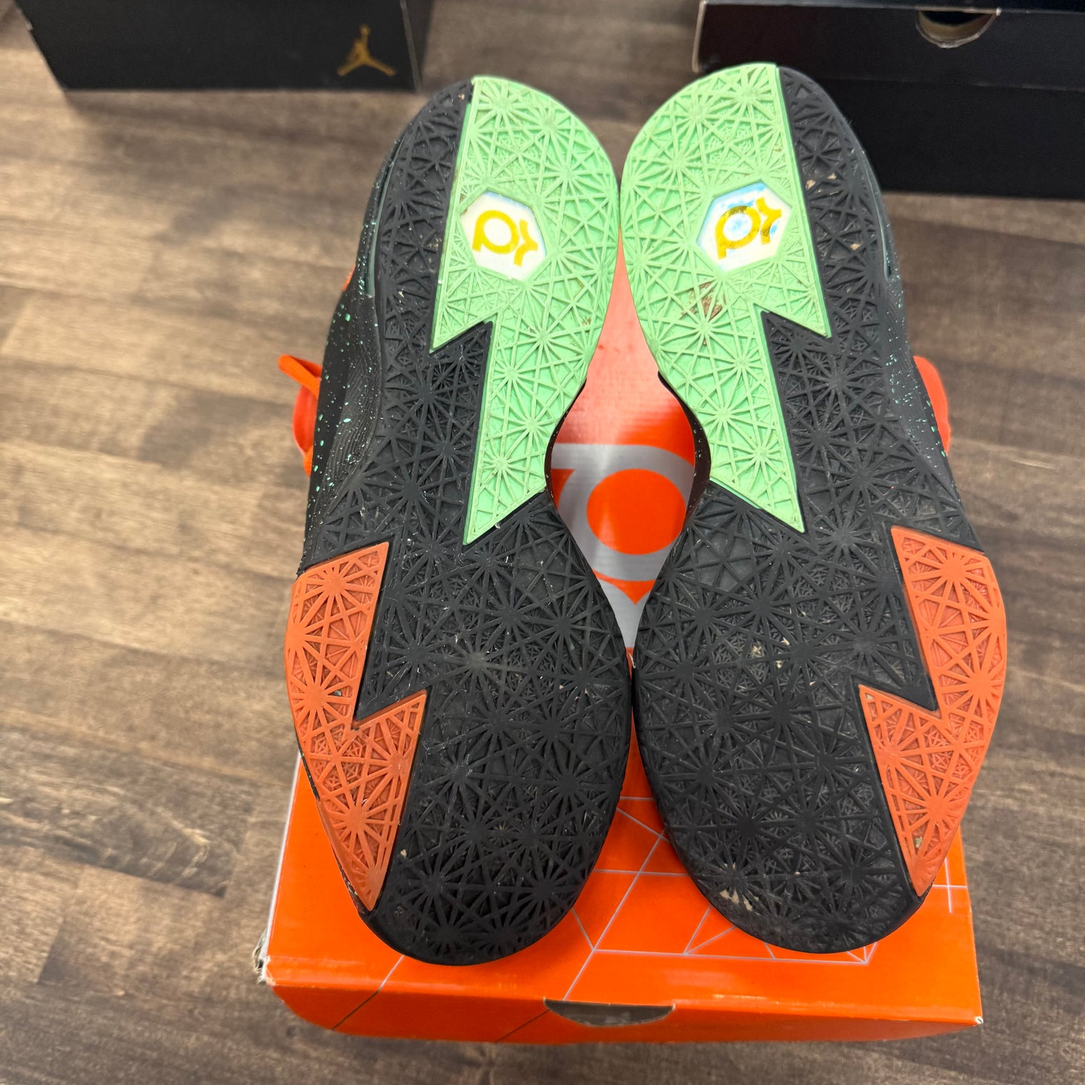 Texas Nike KD 6 (USED)