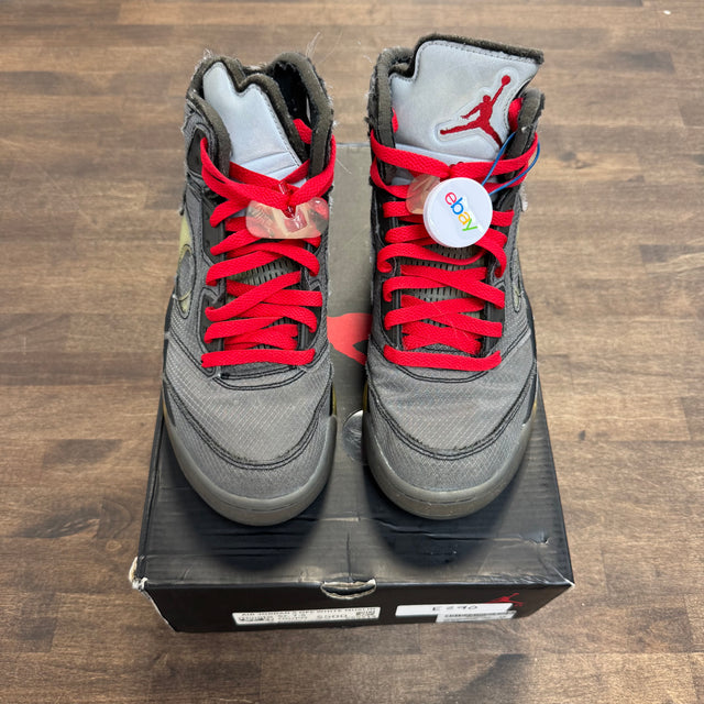 Off-White Muslin Jordan 5 (USED)