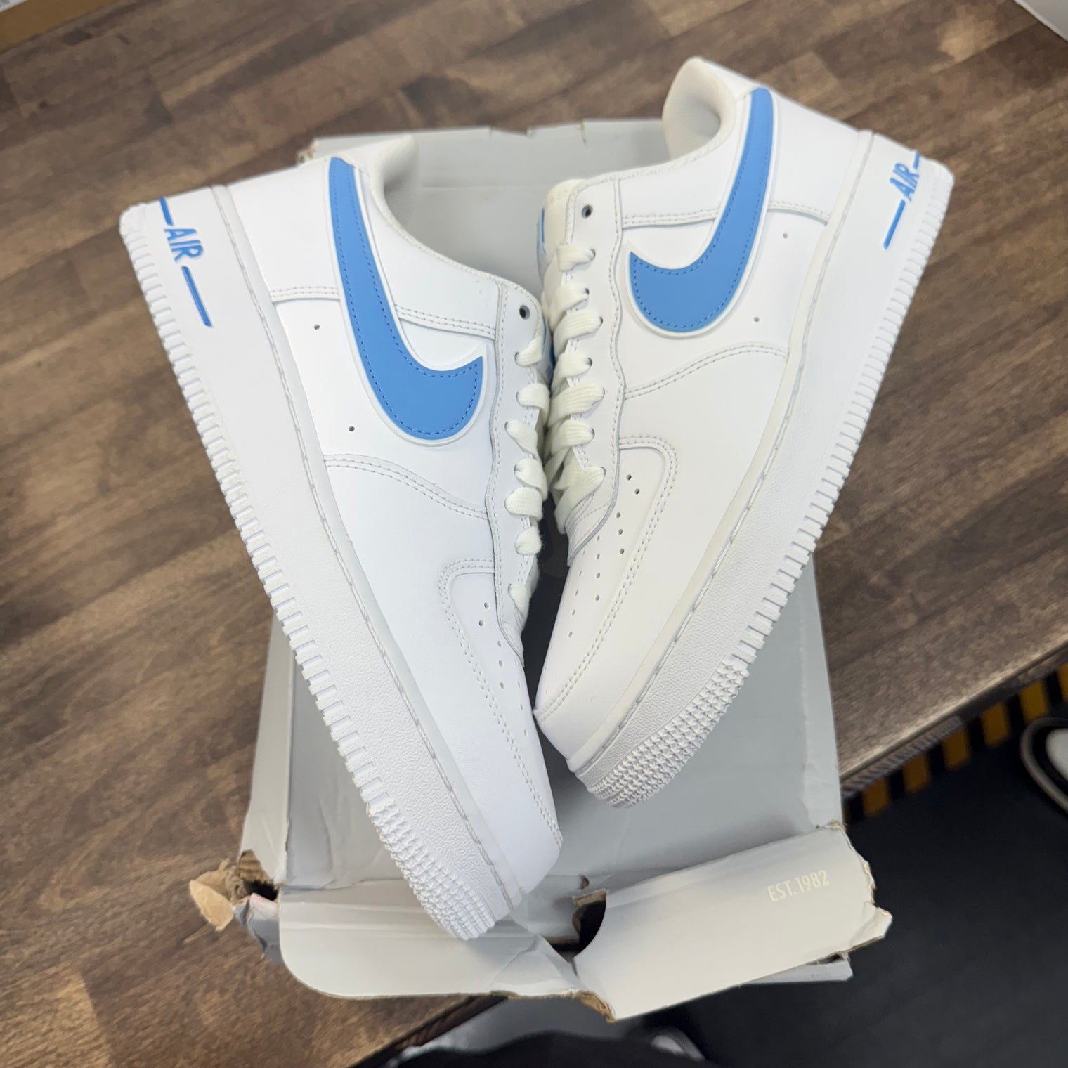 White University Blue Air Force 1 Low (Lightly Worn)