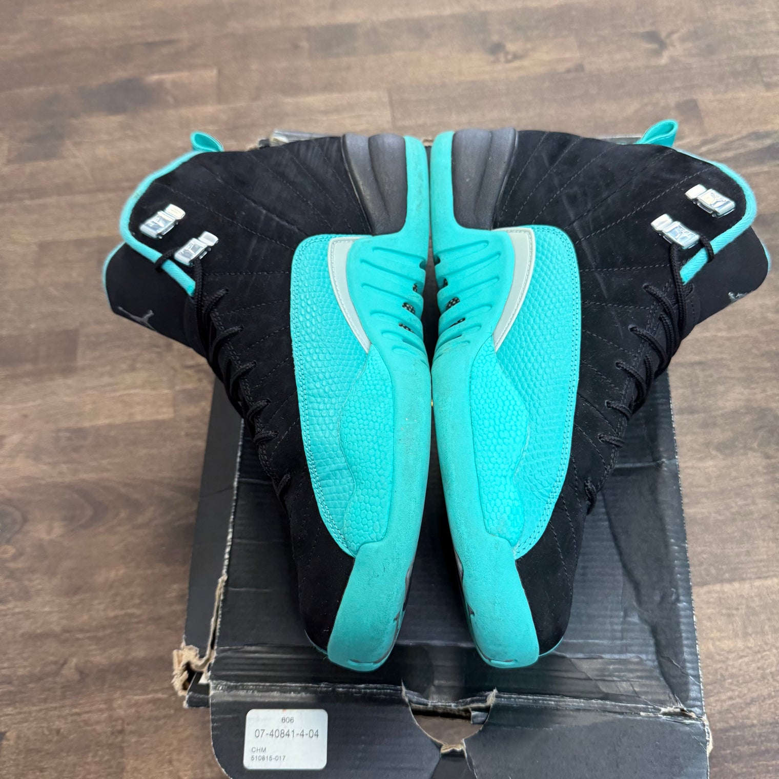 Air Jordan 12 Hyper Jade (USED)