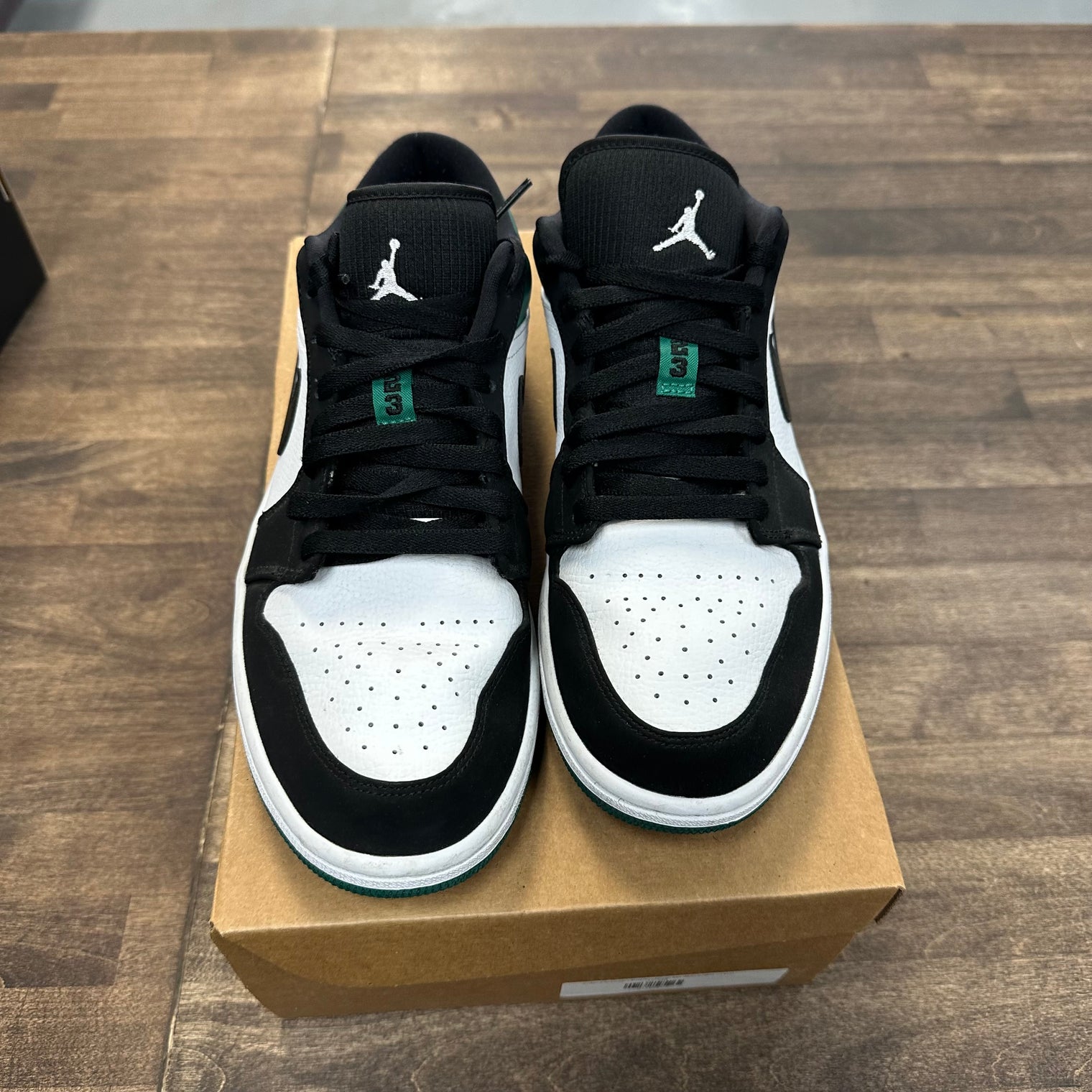 Mystic Green Jordan 1 Low (USED, No Box)