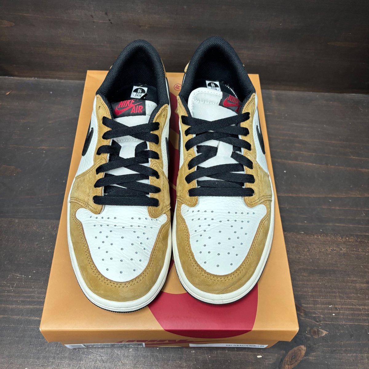 Jordan 1 Low OG Rookie of the Year Size 10 (Pre-Owned) - side