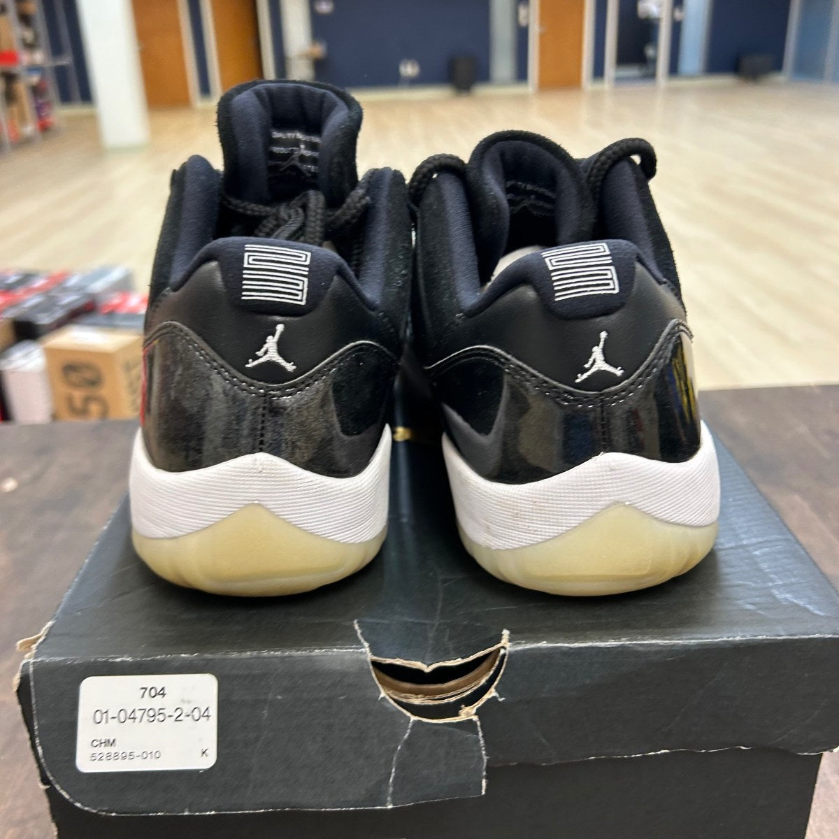 Jordan 11 Retro Low Barons - Image 4