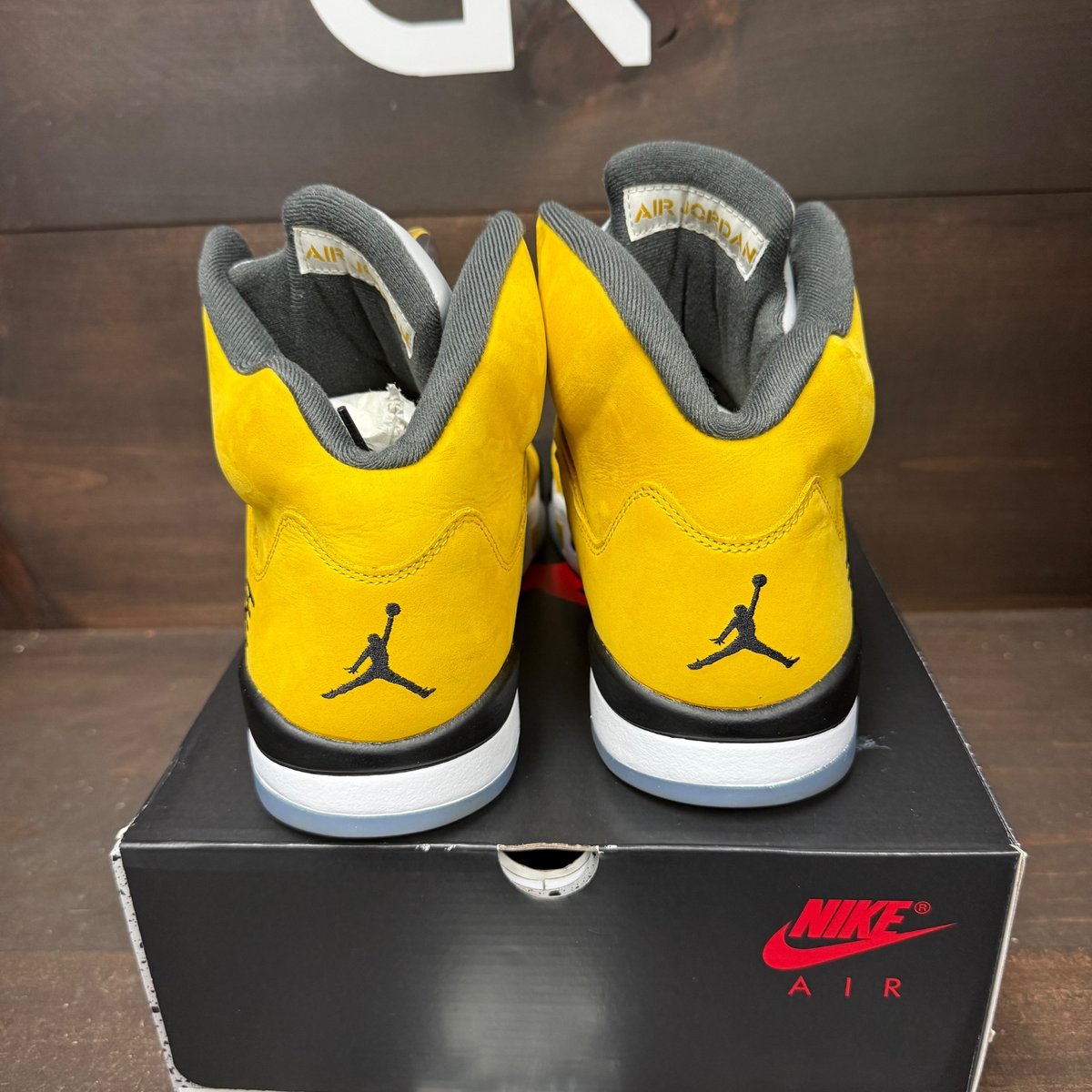 Jordan 5 Retro Tokyo T23 (2025) Size 11.5 (Pre-Owned) - sole