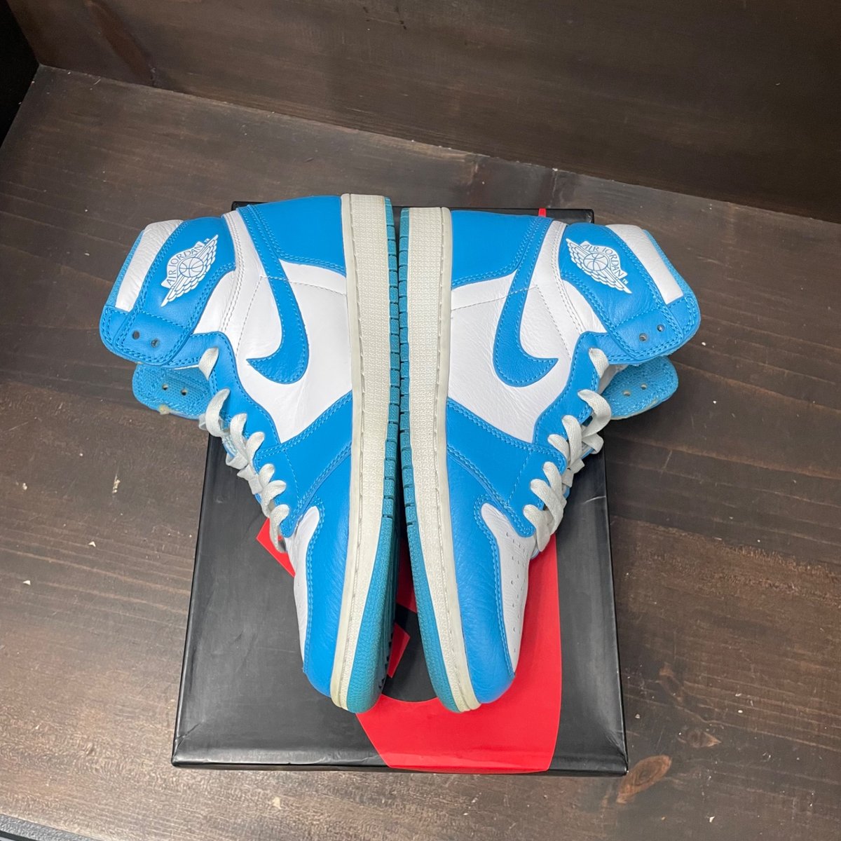 Jordan 1 Retro High OG UNC Size 10 (Pre-Owned) - sole