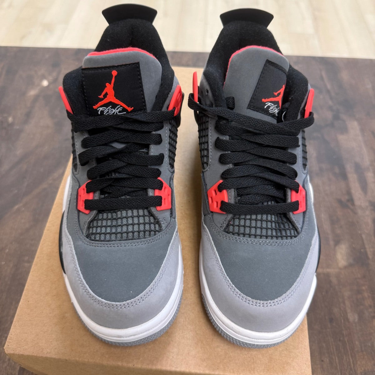 Jordan 4 Retro Infrared (GS) Size 6Y (Pre-Owned) - Image 2
