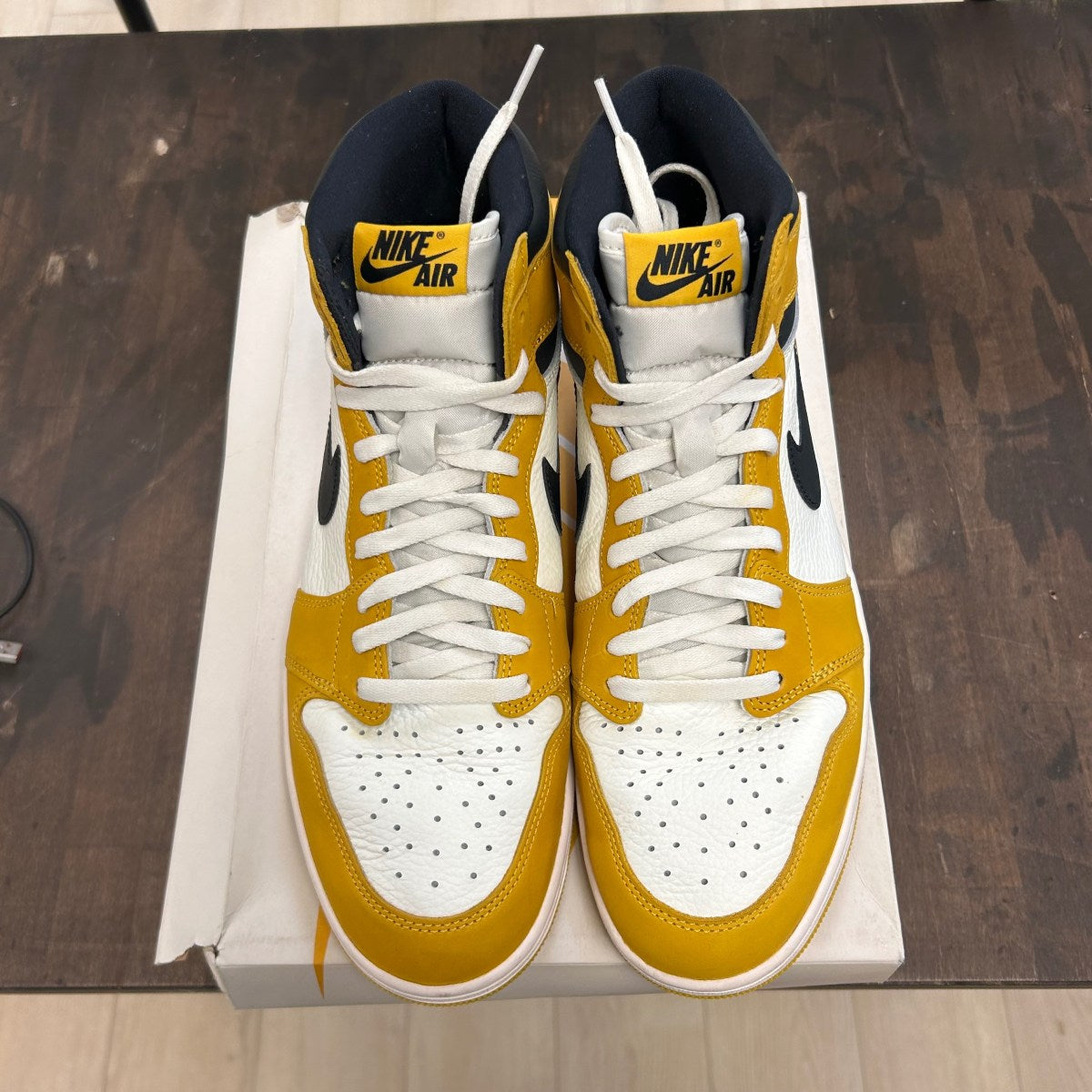 Jordan 1 Retro High OG Yellow Ochre - Image 2