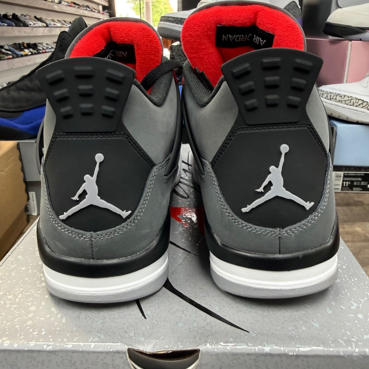 Jordan 4 Retro Infrared - Image 4