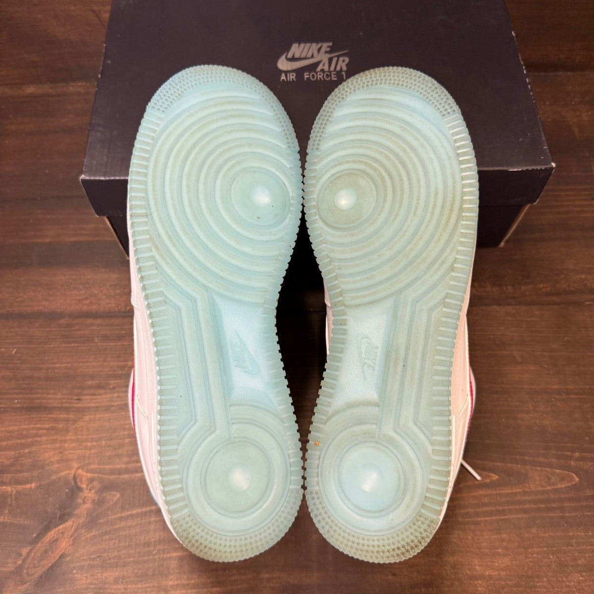 Nike Air Force 1 Low '07 PRM NY vs. NY - Image 6