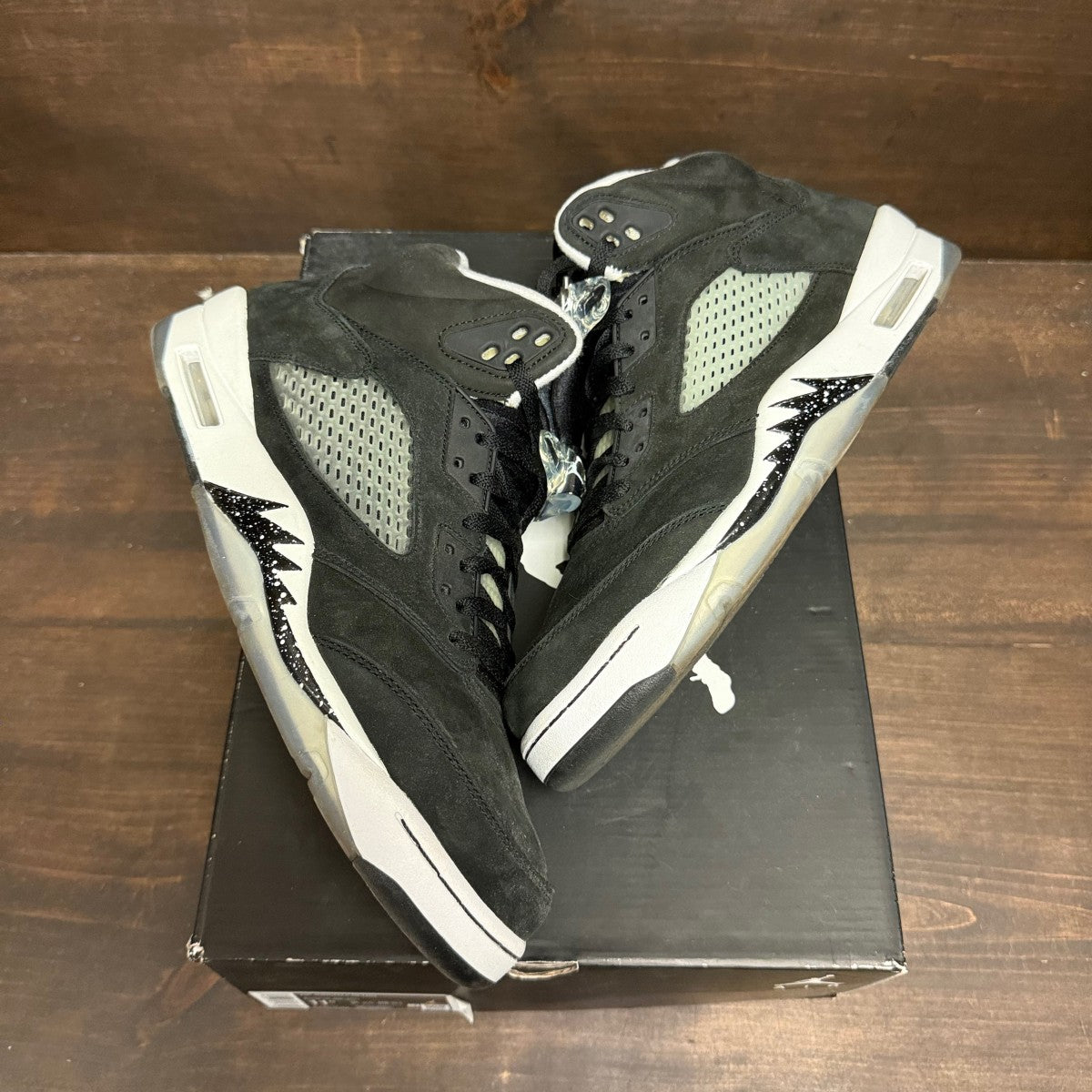 Jordan 5 Retro Moonlight (2021) - Image 2