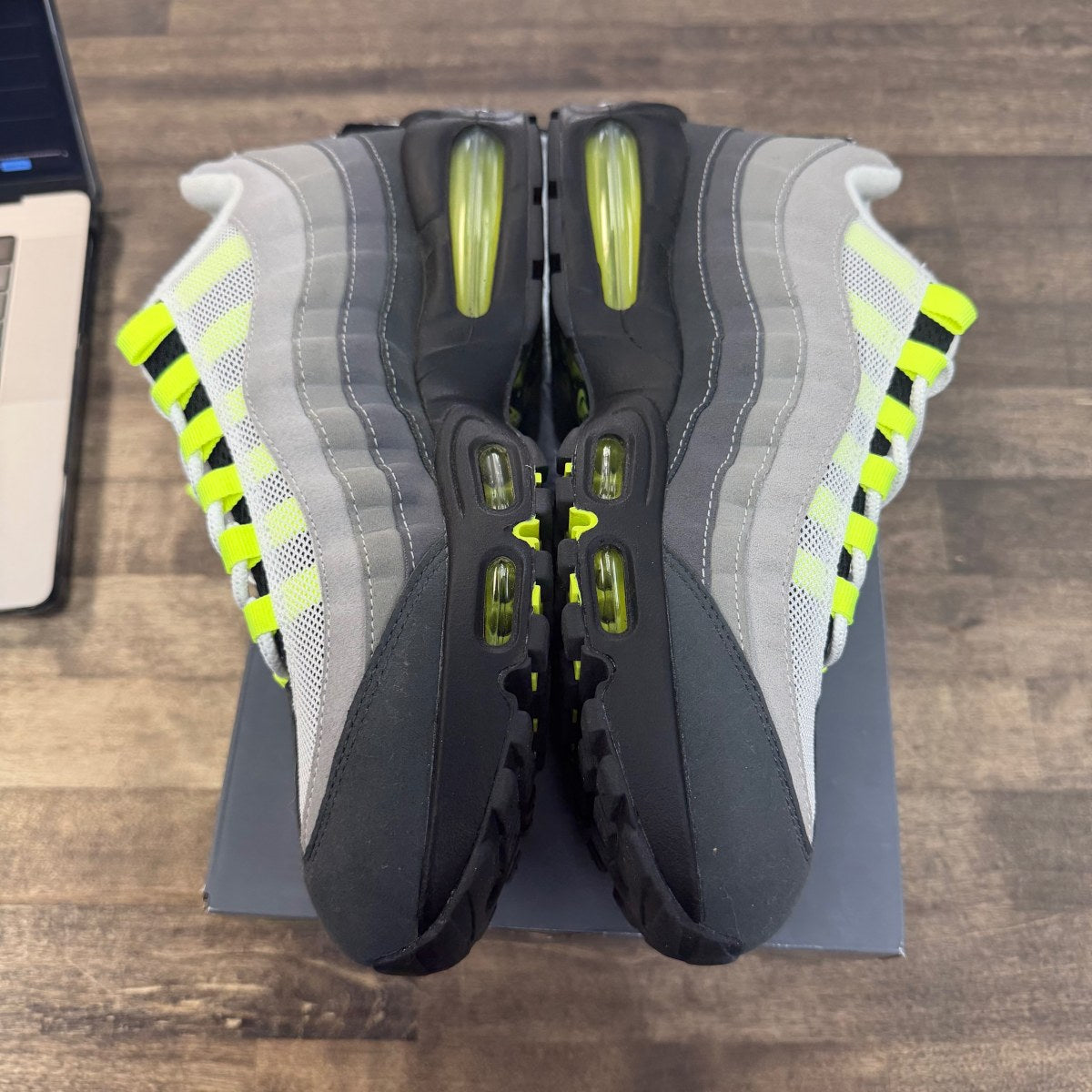 Nike Air Max 95 OG Big Bubble Neon (2026) (Women's) - Image 5