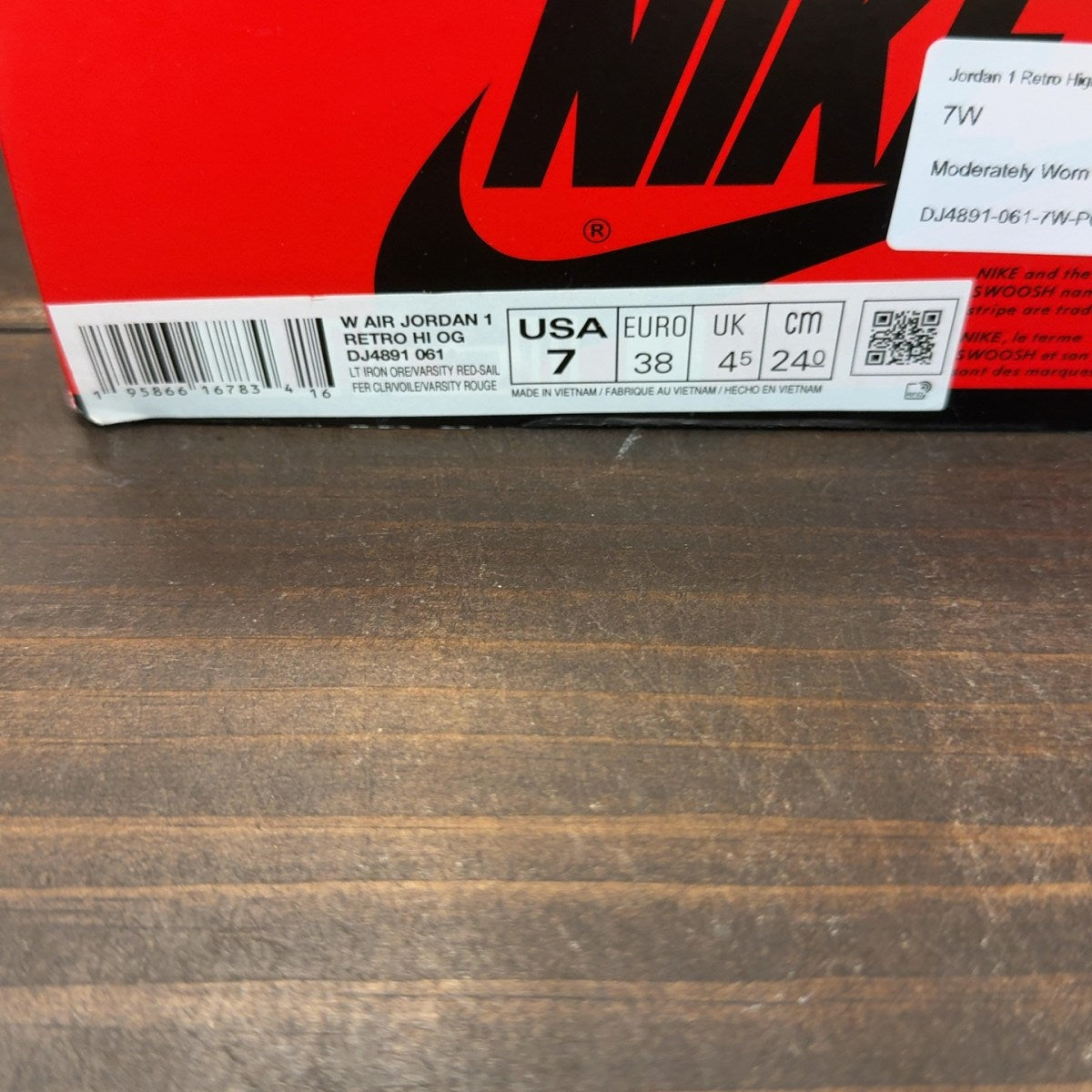 Jordan 1 Retro High OG Varsity Red (Women's) - Image 8