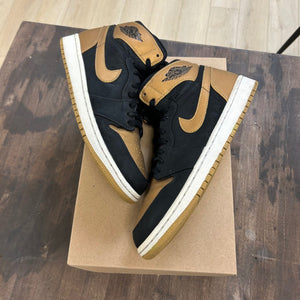 Jordan 1 Retro Melo PE Size 10 (Pre-Owned) - Image 1