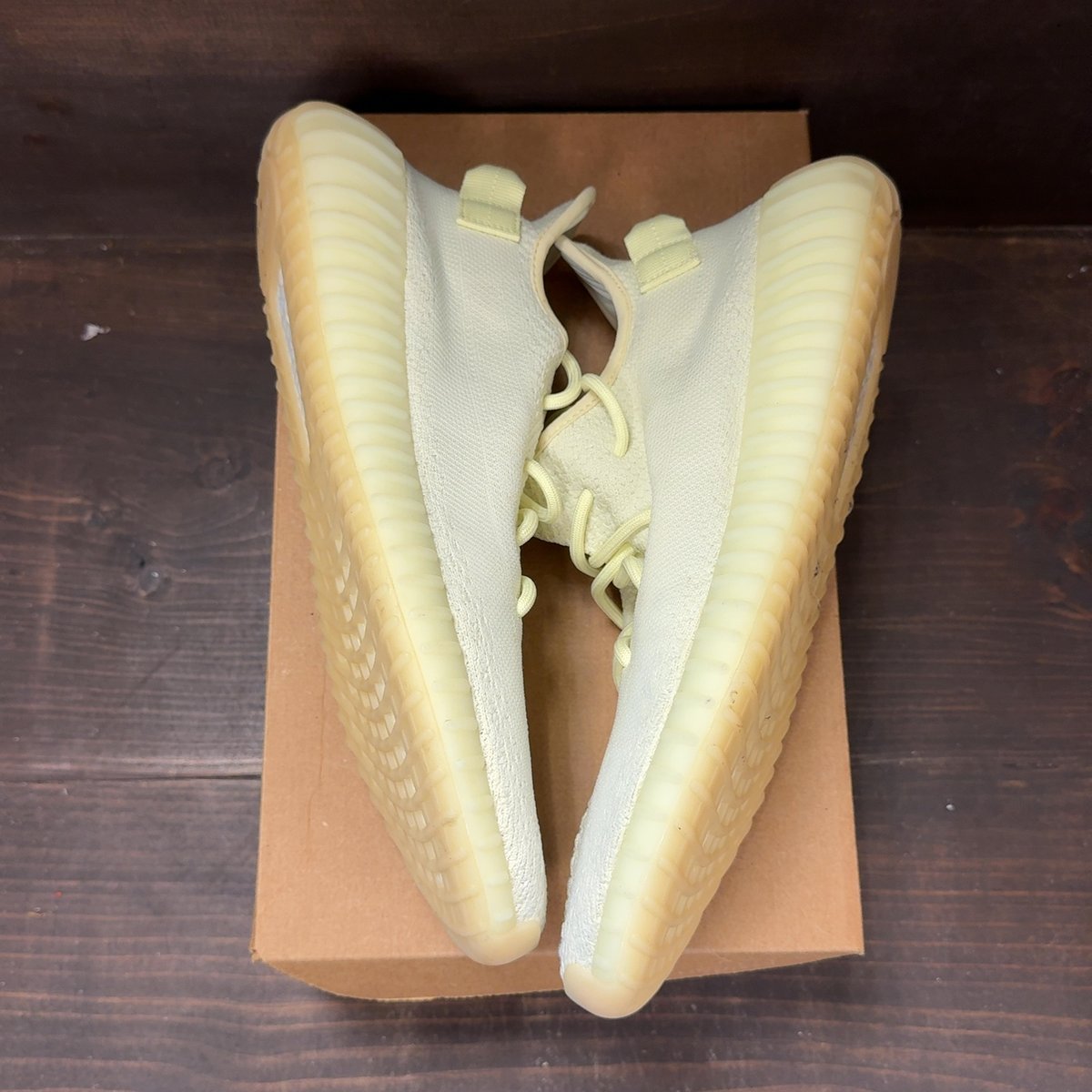 adidas Yeezy Boost 350 V2 Butter Size 11.5 (Pre-Owned) - back