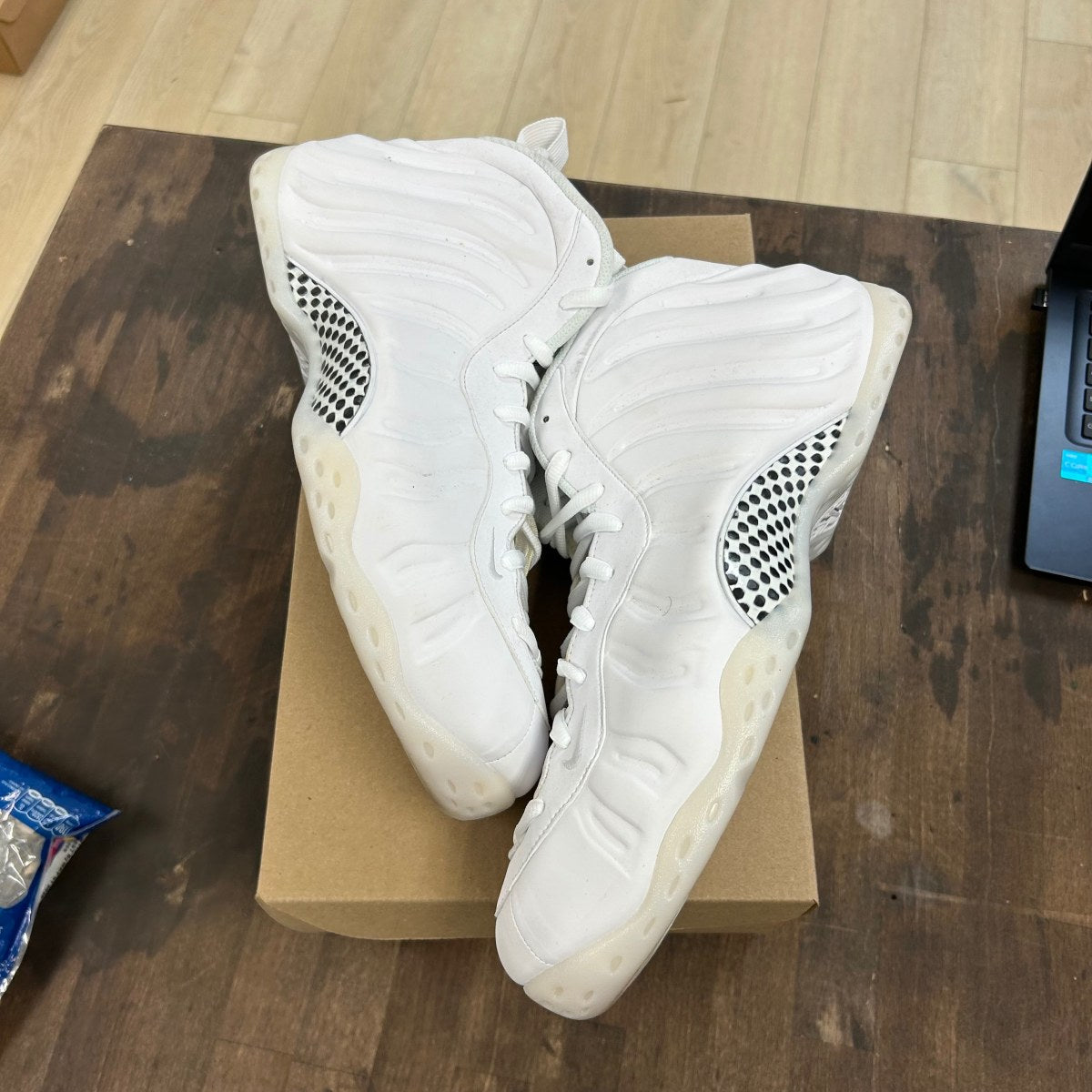 Nike Air Foamposite One Triple White Size 13 (Pre-Owned) - Image 1