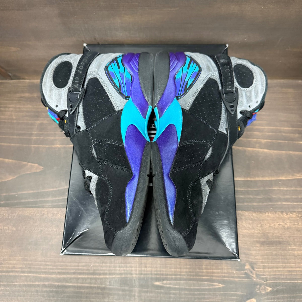 Jordan 8 Retro Aqua (2025) - Image 3