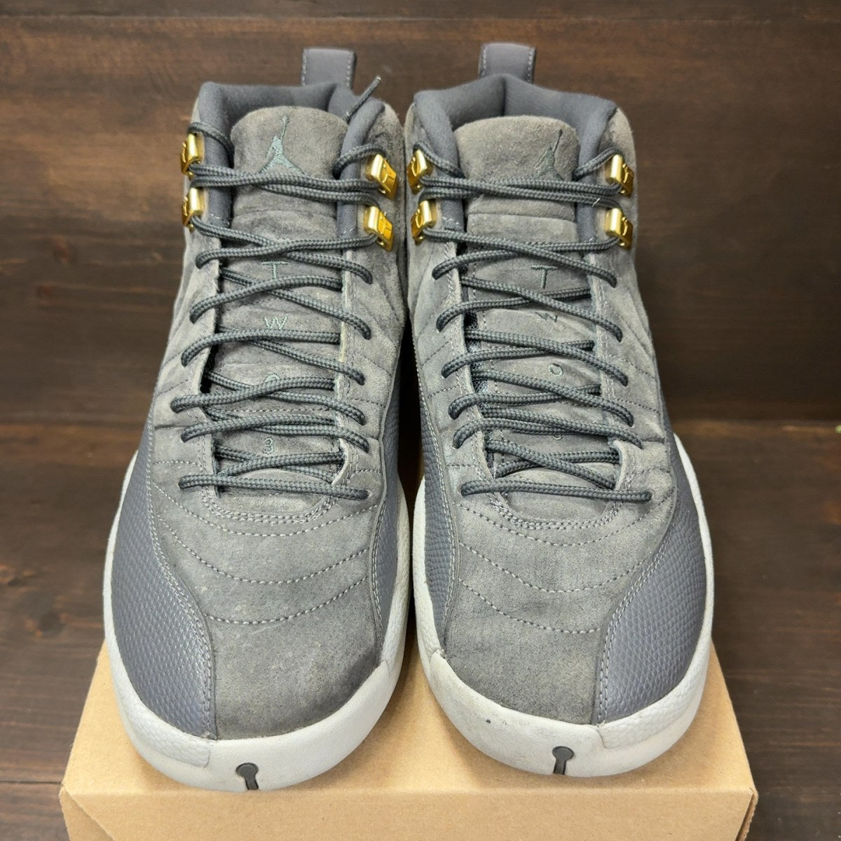 Jordan 12 Retro Dark Grey Size 11 (Pre-Owned) - Image 3