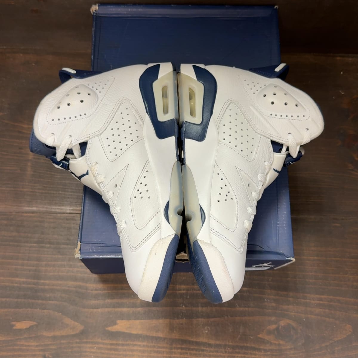 Jordan 6 Retro Midnight Navy (2022) Size 8 (Pre-Owned) - aux