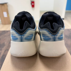 adidas Yeezy 700 V3 Kyanite Size 11.5 (Pre-Owned) - Image 3