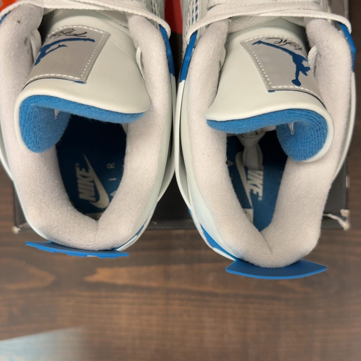 Jordan 4 Retro Military Blue (2024) Size 10.5 (Pre-Owned) - aux
