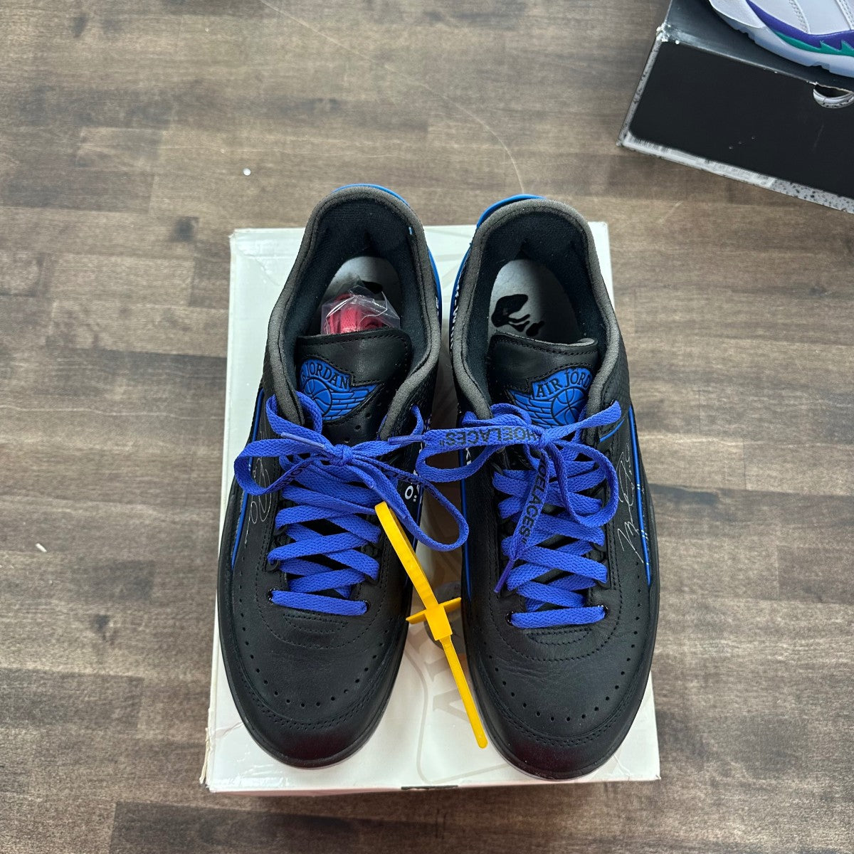 Jordan 2 Retro Low SP Off-White Black Blue Size 9.5 (Moderately Worn Pre-Owned)