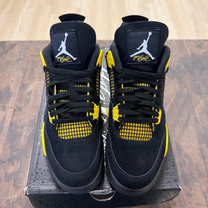 Jordan 4 Retro Thunder (2023) - Image 2