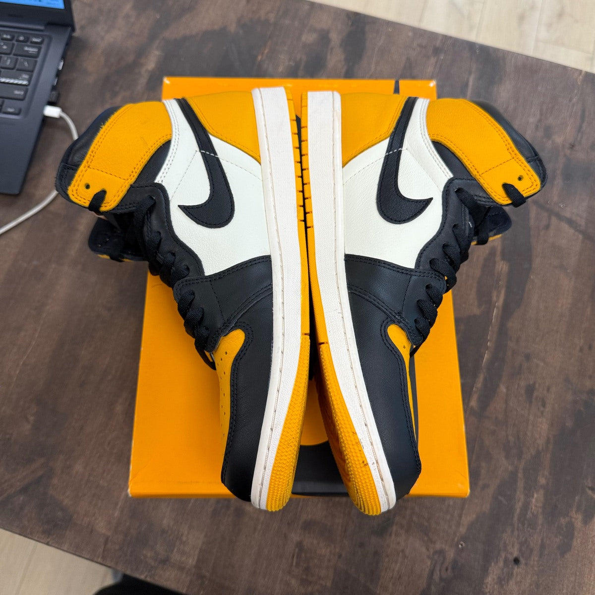 Jordan 1 Retro High OG Taxi - Image 3