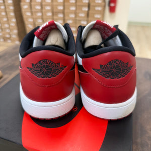 Jordan 1 Retro Low OG Chicago (2025) - Image 3
