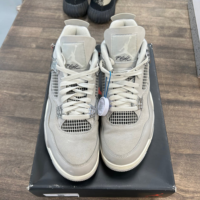 Jordan 4 Retro Frozen Moments (Women's) (US 11W) (USED)