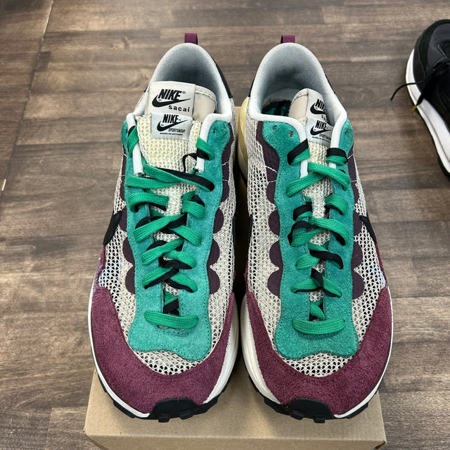 Sacai Villian Red Neptune Green Vaporwaffle (USED, No Box)