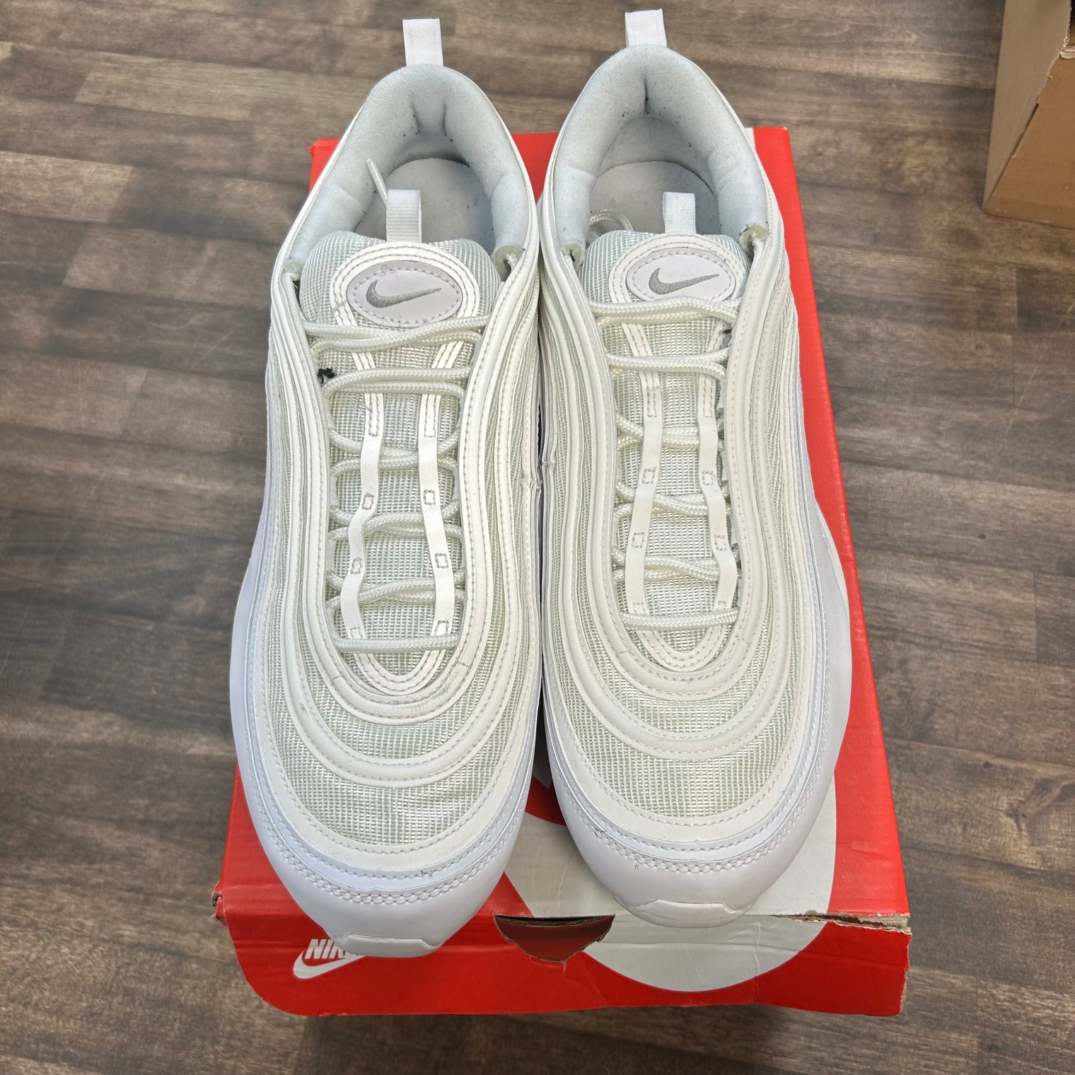 Triple White Wolf Grey Nike Air Max 97 (USED)