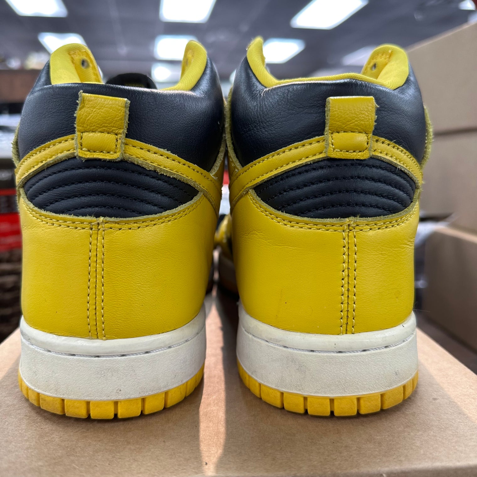 Nike Dunk High Iowa (2020) (US 9.5) (USED, No Box)