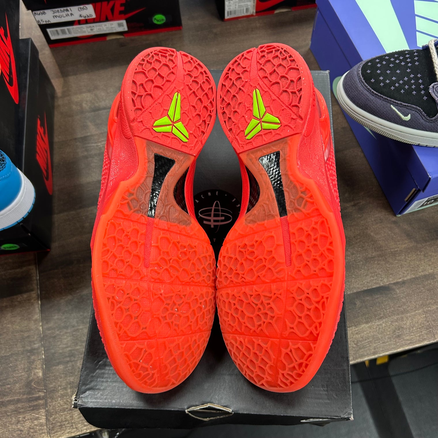 Reverse Grinch Nike Kobe 6 Protro (USED, Replacement Box)