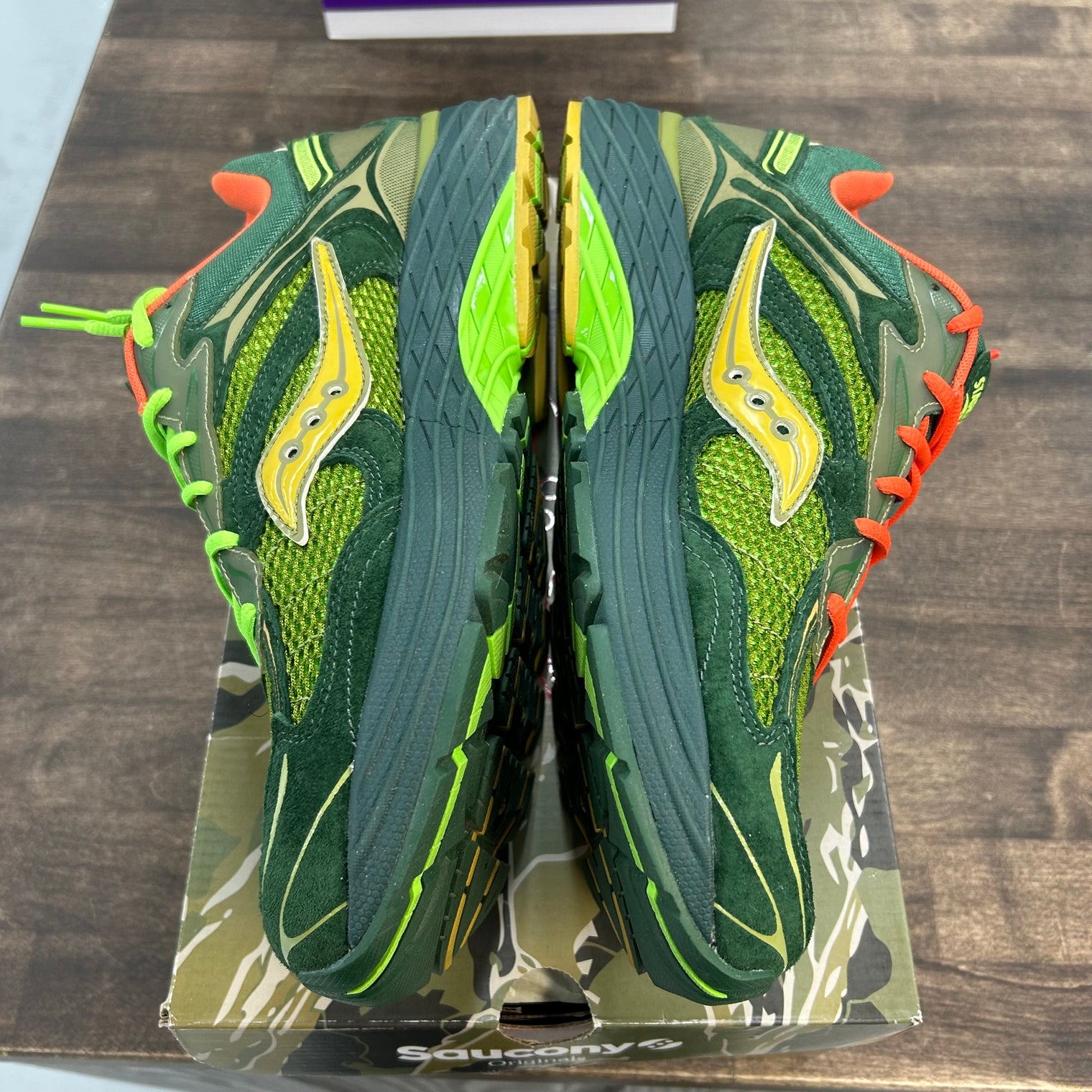 Starcow Saucony ProGrid Omni 9 (Used)