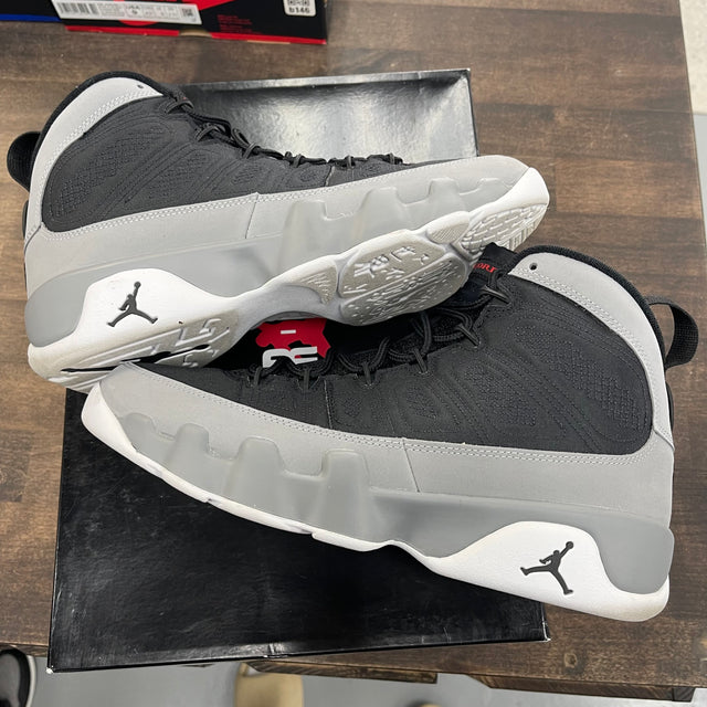 Particle Grey Jordan 9 (USED)