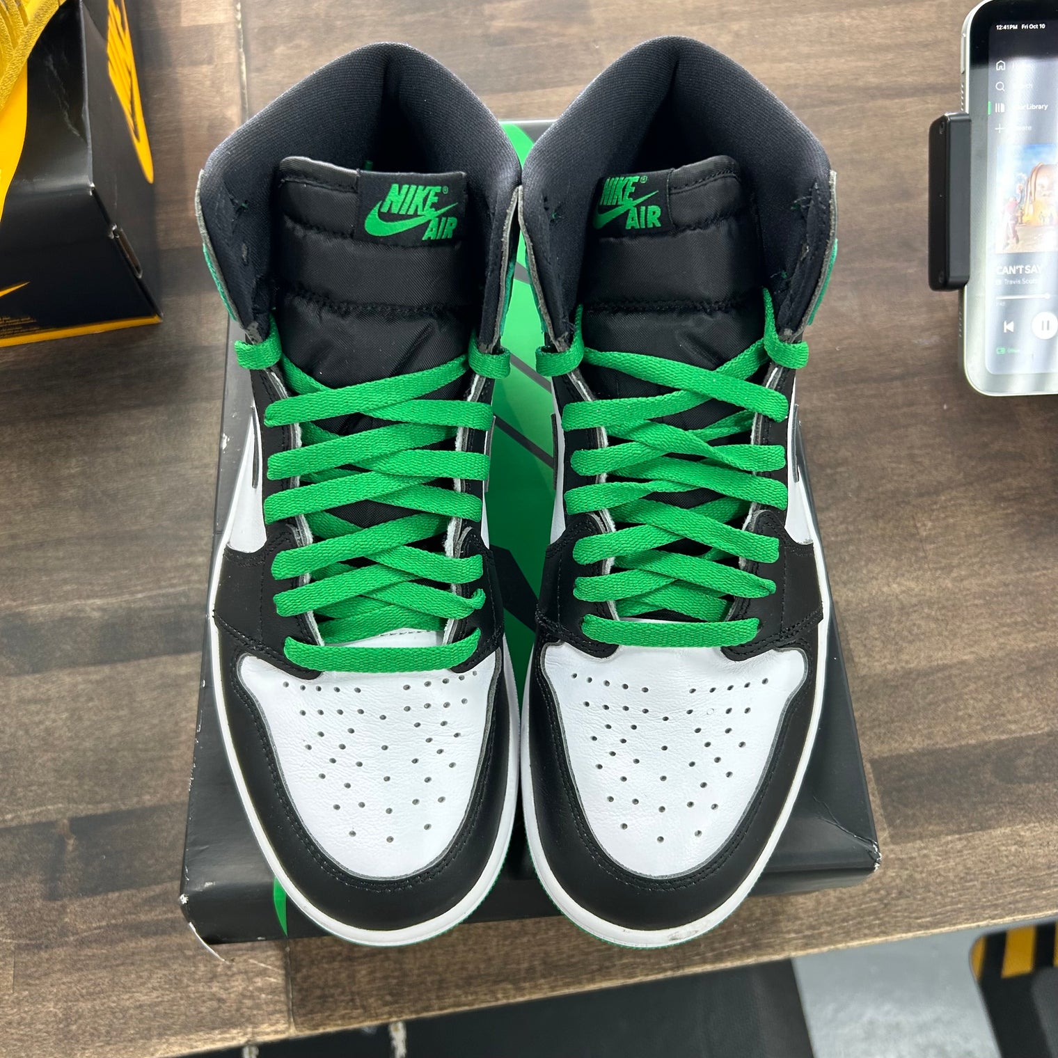 (W) Lucky Green Jordan 1 High Retro (USED)
