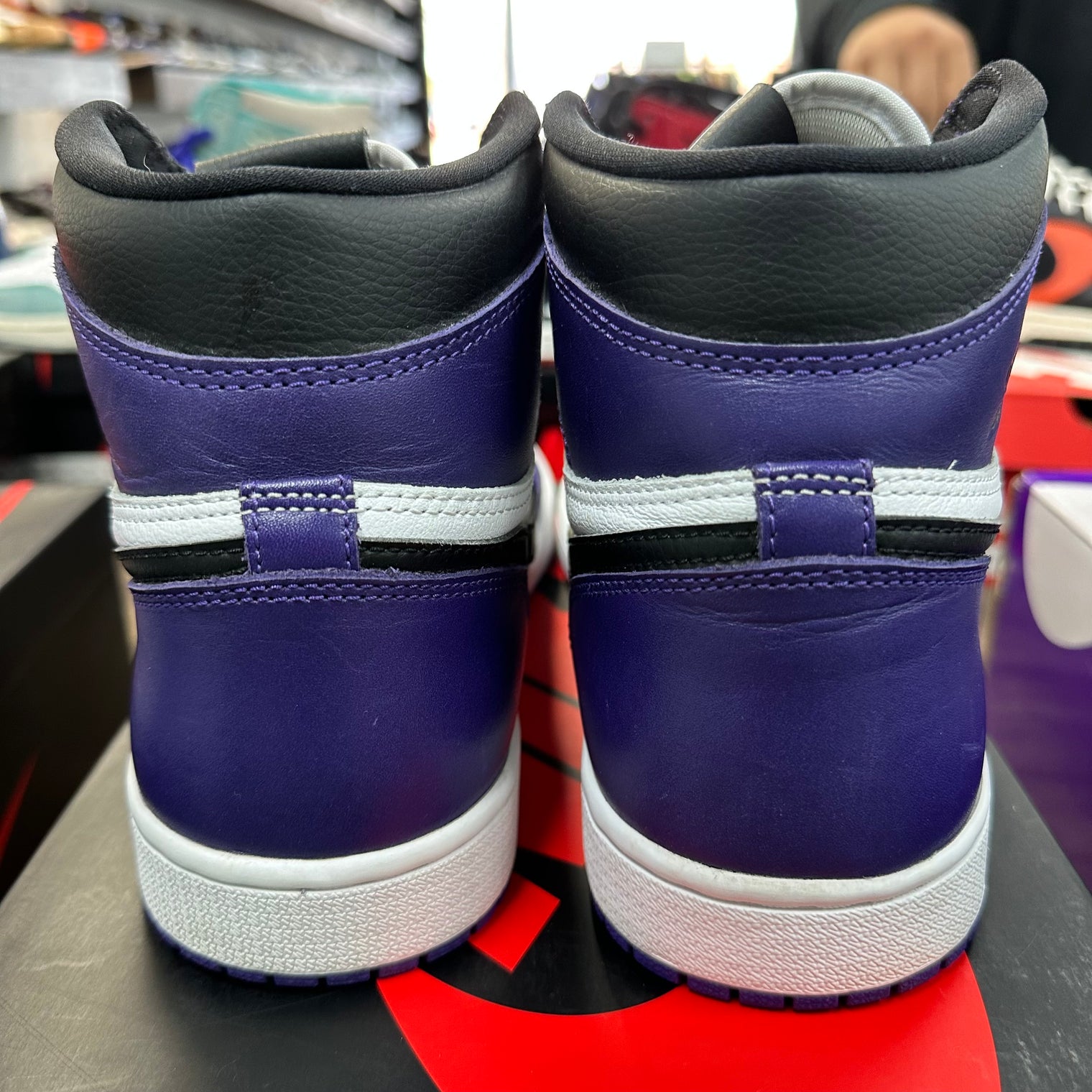 Court Purple White Jordan 1 High (USED)