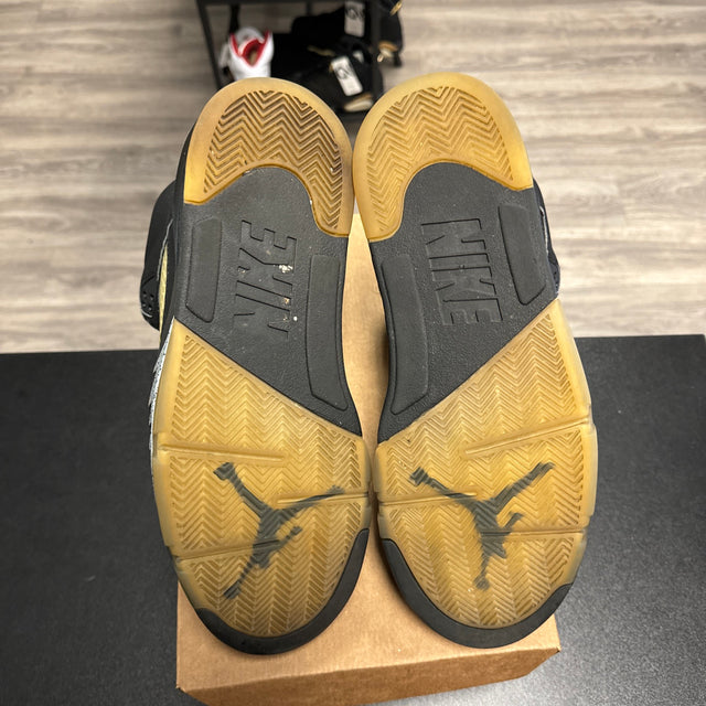 Black Metallic Jordan 5 (USED, No Box)