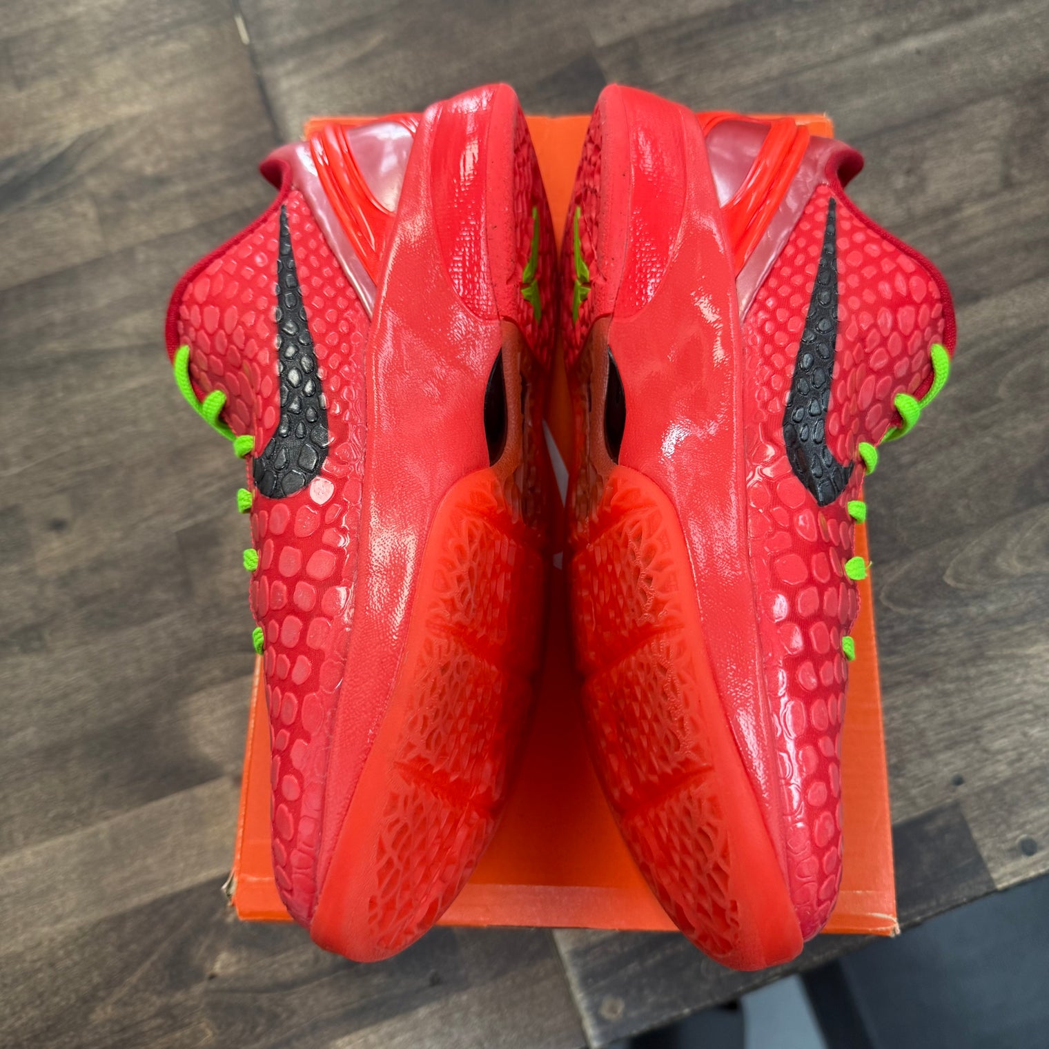 (GS) Reverse Grinch Kobe 6 Protro (USED)