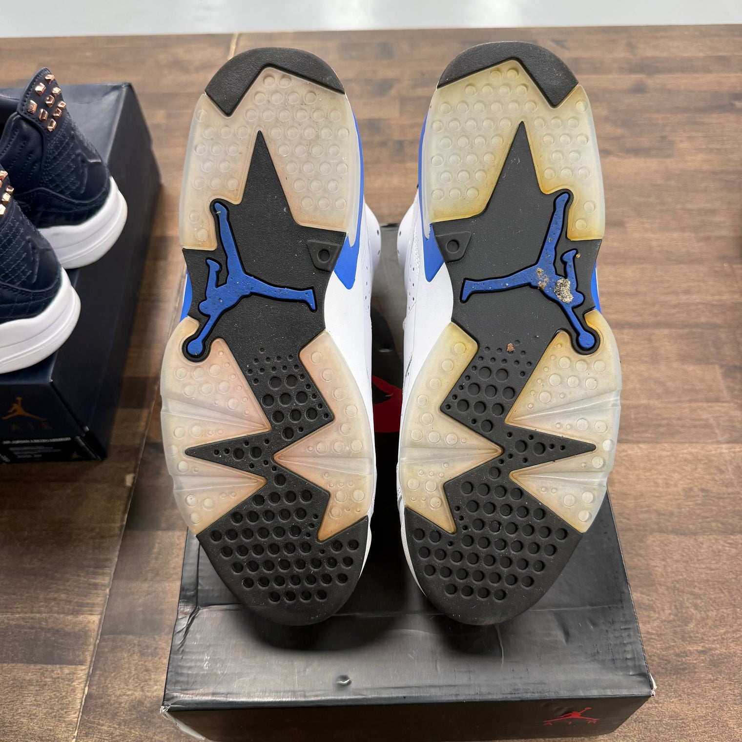 Sport Blue Jordan 6 Retro (USED)