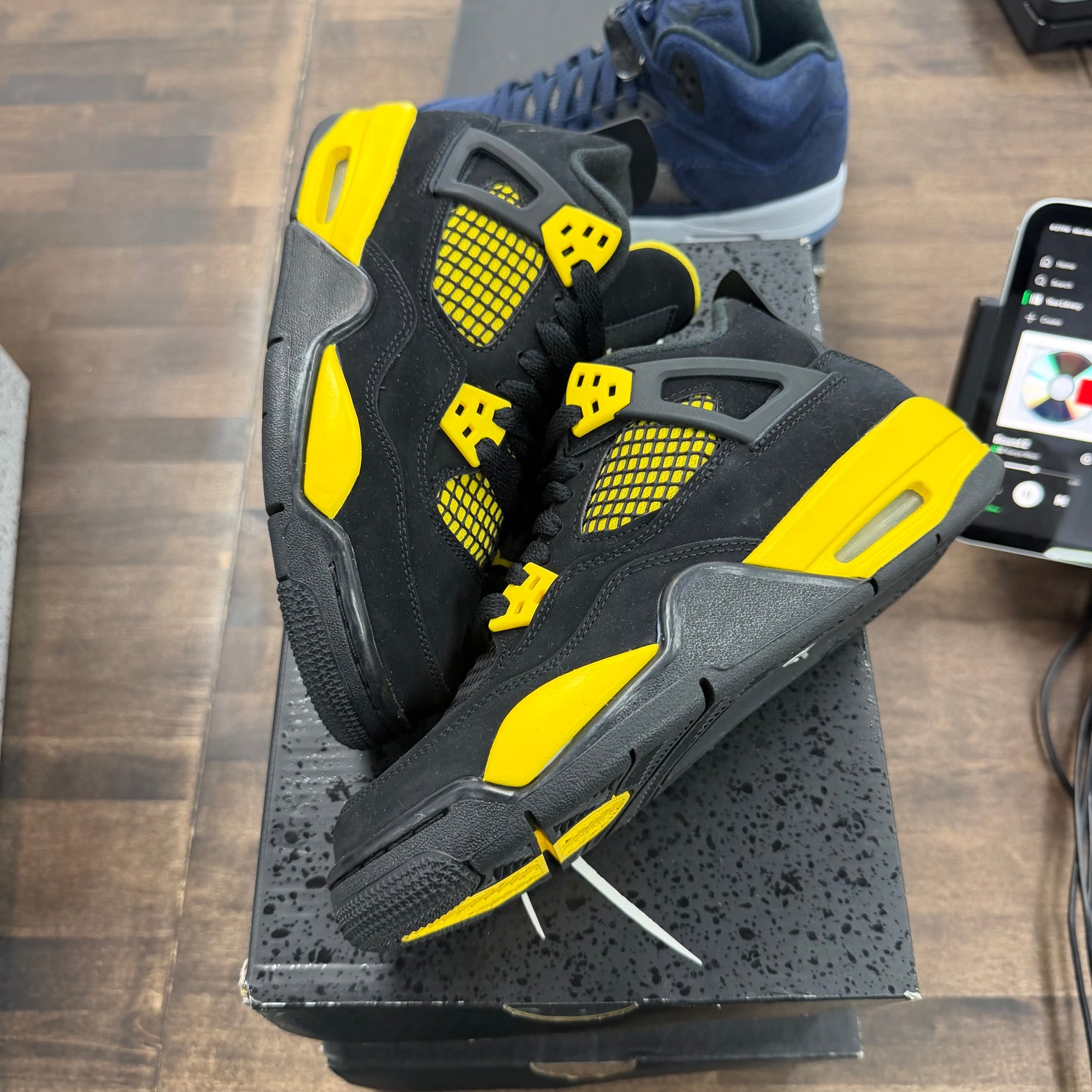 Yellow Thunder Jordan 4 (GS) (USED)
