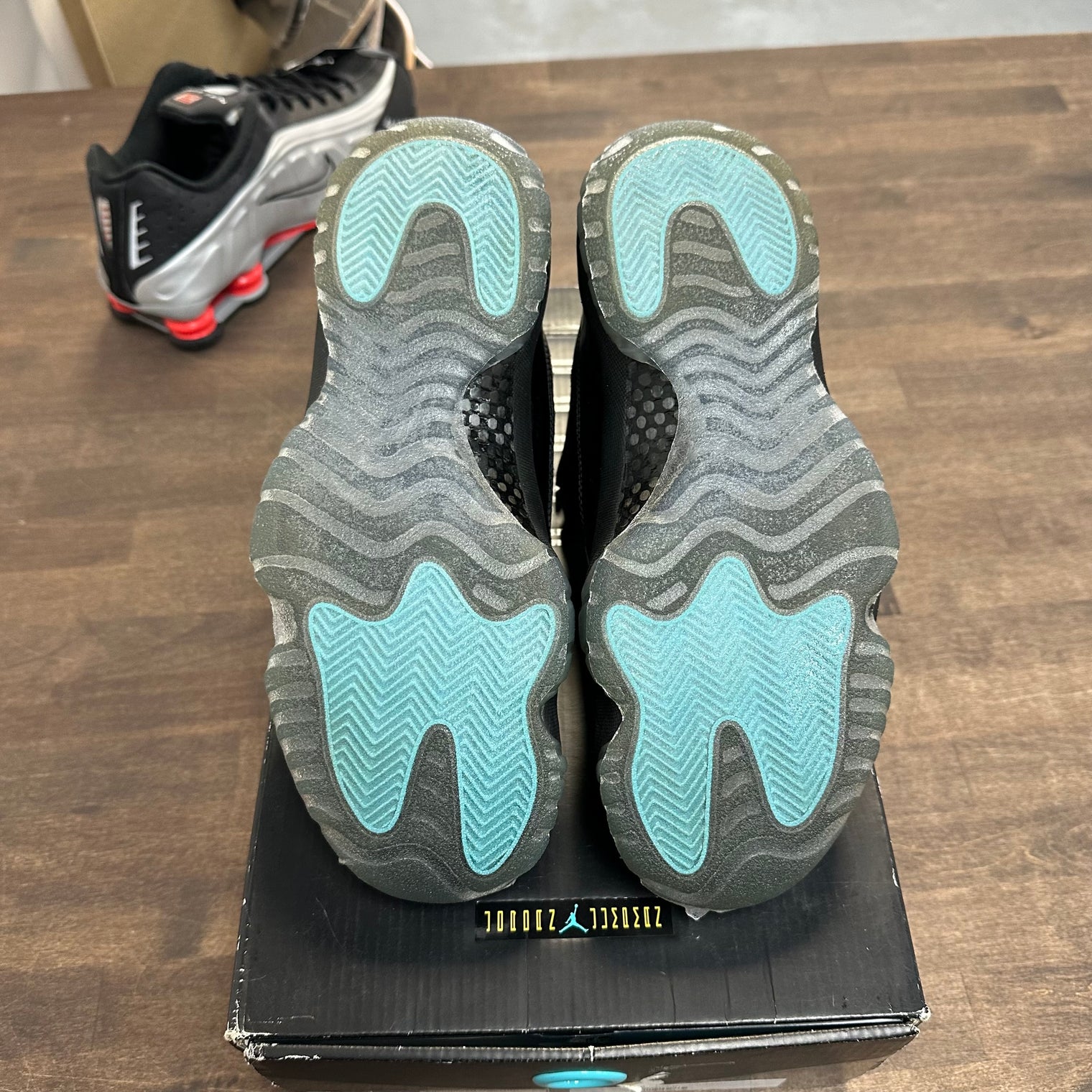 Gamma Jordan 11 Retro (USED)