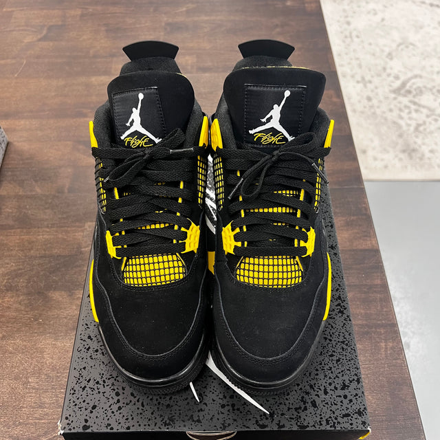 Yellow Thunder Jordan 4 (USED)